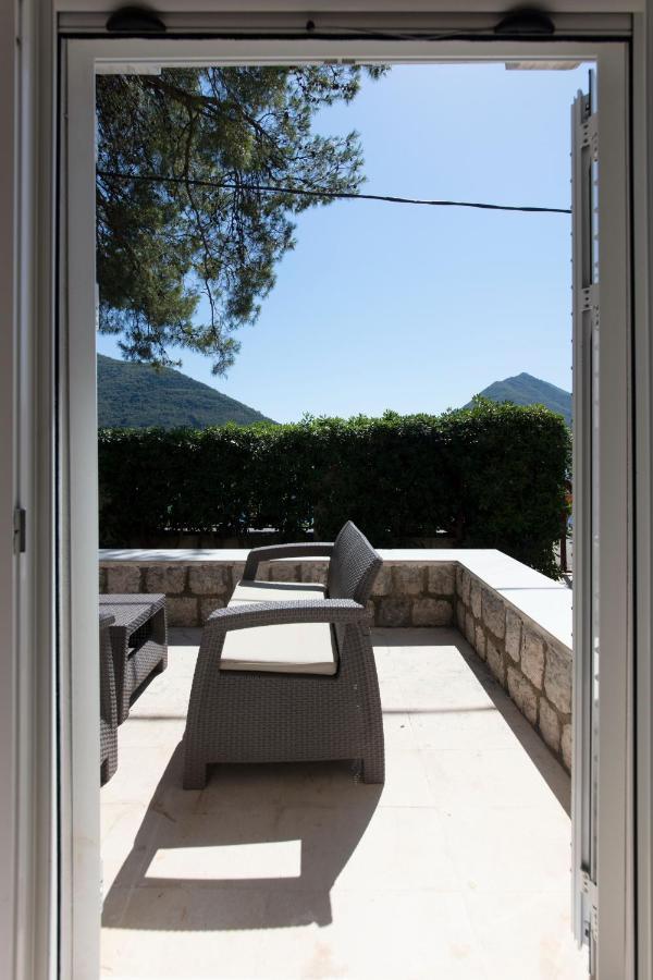 Spring Apartment Perast Exterior photo